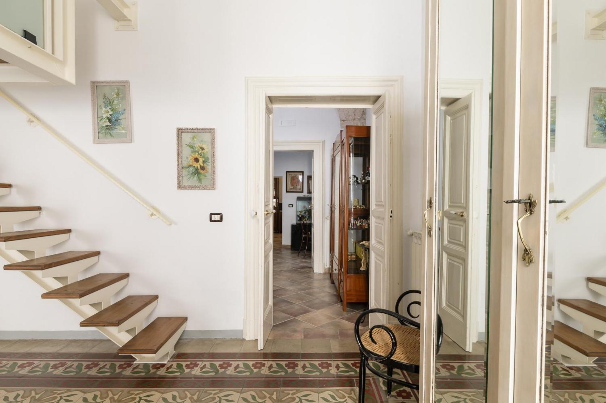 Appartamento Vintage Con Balcone By Wonderful Italy ออสตูนี ภายนอก รูปภาพ
